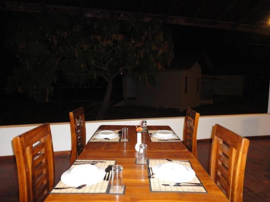 Naaval Hotel Batticaloa Εξωτερικό φωτογραφία