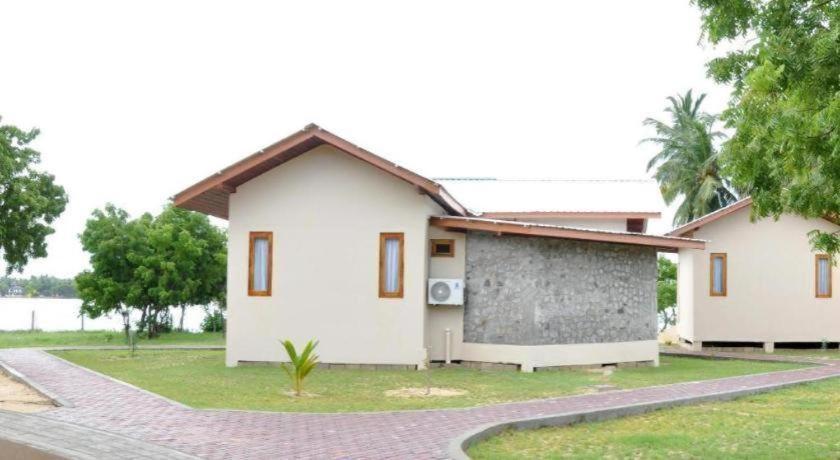 Naaval Hotel Batticaloa Εξωτερικό φωτογραφία