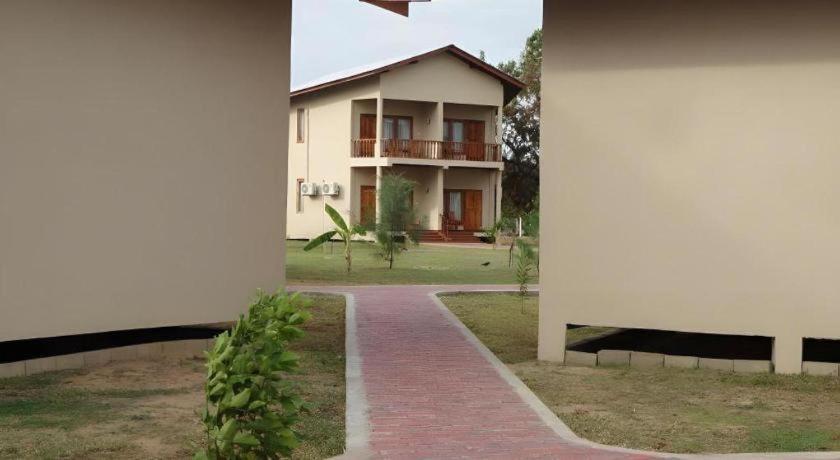 Naaval Hotel Batticaloa Εξωτερικό φωτογραφία